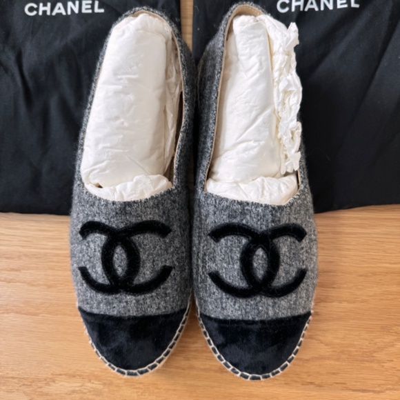 Chanel Espadrille 38 Woven Felt CC Runway Rare Flats CC-0322N-0082 - Picture 9 of 11
